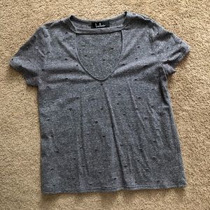 Lulu’s distressed gray choker tee